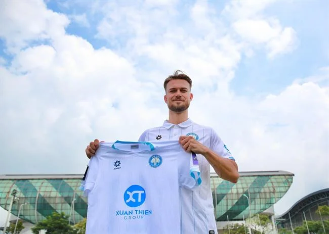 Giấy phép và Chứng nhận Hoạt động Hợp pháp